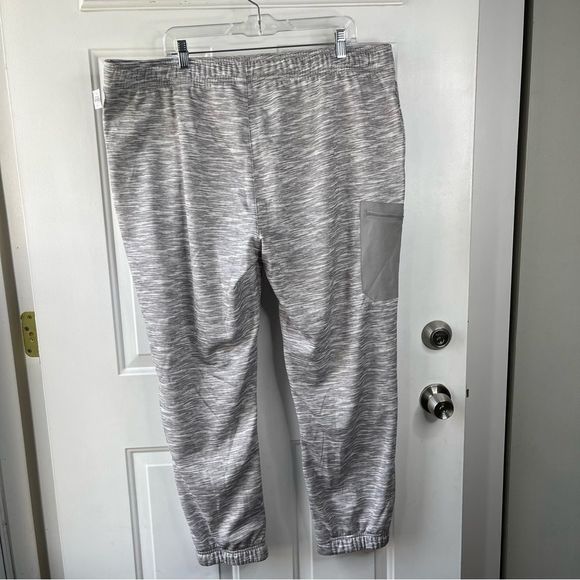 Xersion NWT Mens Thermal Jogger Grey Pants Size XXL - Picture 4 of 7